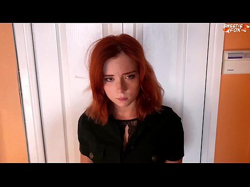 ❤️ Ka whiua e te Kaitiaki Haumaru te Wahine Ataahua mo te Hoko Hoko - Ki Te Mangai ataata porn i a matou mi.libporno.ru ❌❤